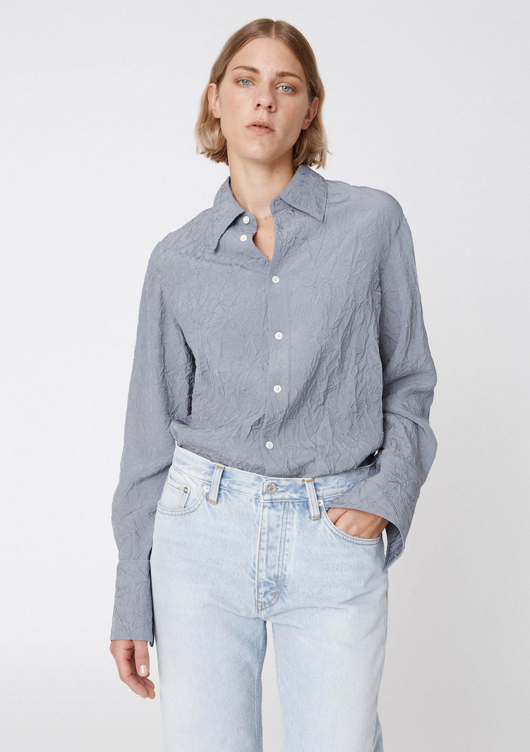 HOPE_SS21_22727_tone_shirt_storm-blue_0096